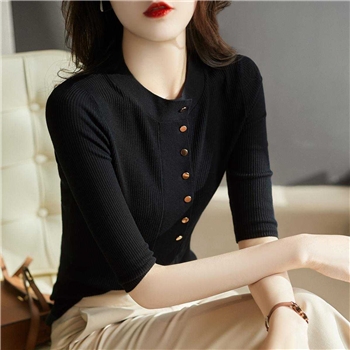 高端修身针织衫