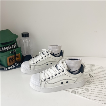 舒适时尚女款运动鞋