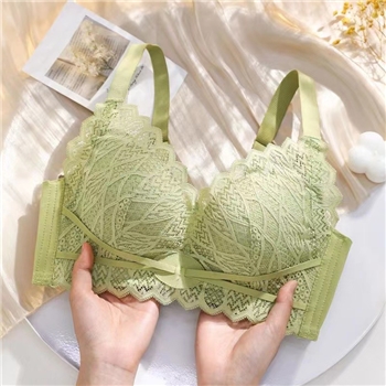 磁内衣女薄款聚拢小胸无痕透气收副乳防下垂无钢圈调整型文胸罩