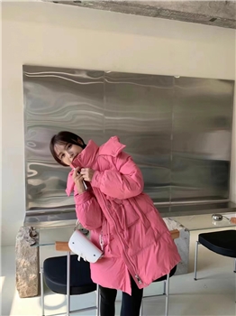 长款冬季外套羽绒服