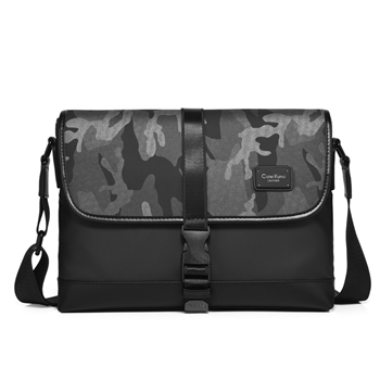 2021男生潮流挎包