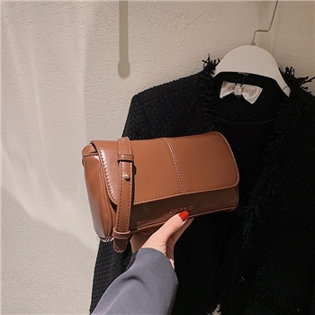 女式磁扣个性包包